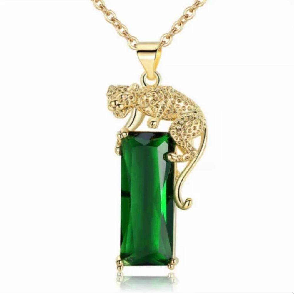 18K Gold Plated Leopard Rhinestone Necklace